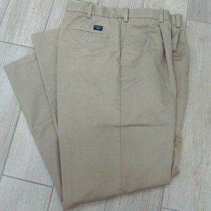 Dockers Mens Pleated Front Khaki pants size  36x34